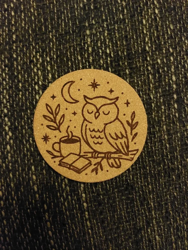 Korkový podtácek s motivem