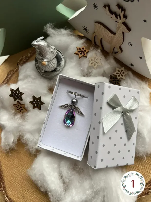 Duhová andělská klíčenka | Malý dárek se světlem