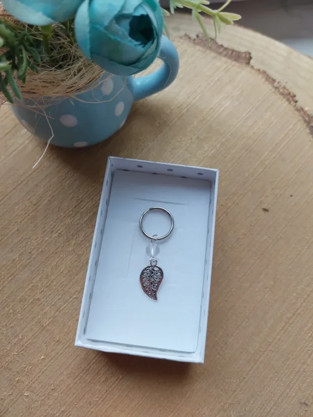 Mini klíčenka s přívěskem | Malý talisman pro každý den