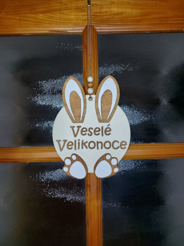 Kulatá velikonoční cedule na dveře s nápisem "Veselé Velikonoce" - Nápis písmenek: Růžová