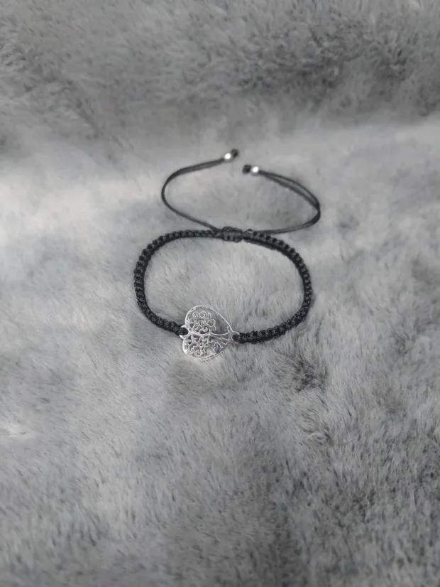 Pletený náramek se stromem života v srdci z chirurgické oceli