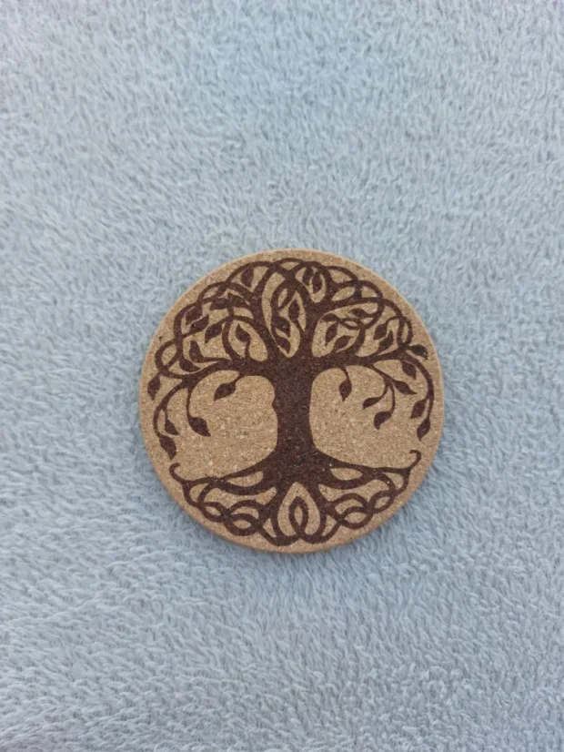 Korkový podtácek s motivem