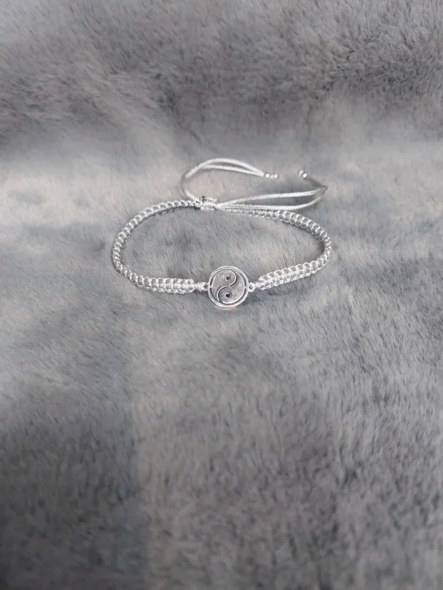 Pletený náramek s jin jang z chirurgické oceli