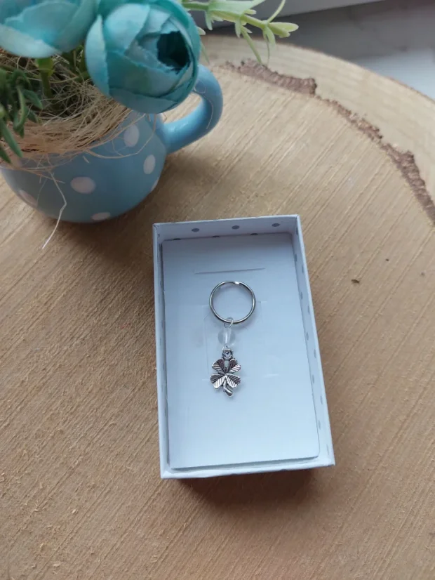 Mini klíčenka s přívěskem | Malý talisman pro každý den - Motiv klíčenky: Anděl