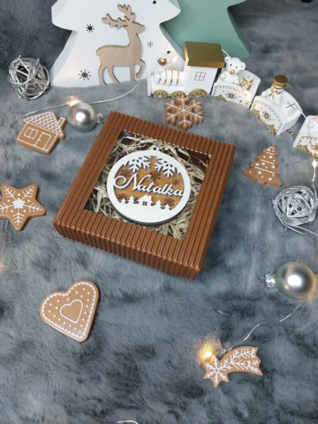 Dřevěná vánoční ozdoba se jménem | Radost z tradice