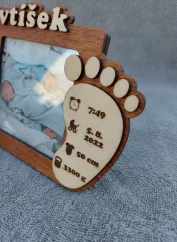 Dřevěný rámeček na fotku miminka | S porodními údaji a jménem