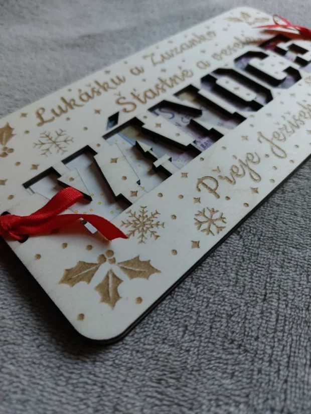 Dárková karta na peníze s textem „Šťastné a veselé Vánoce“ | Kouzelný dárek od Ježíška