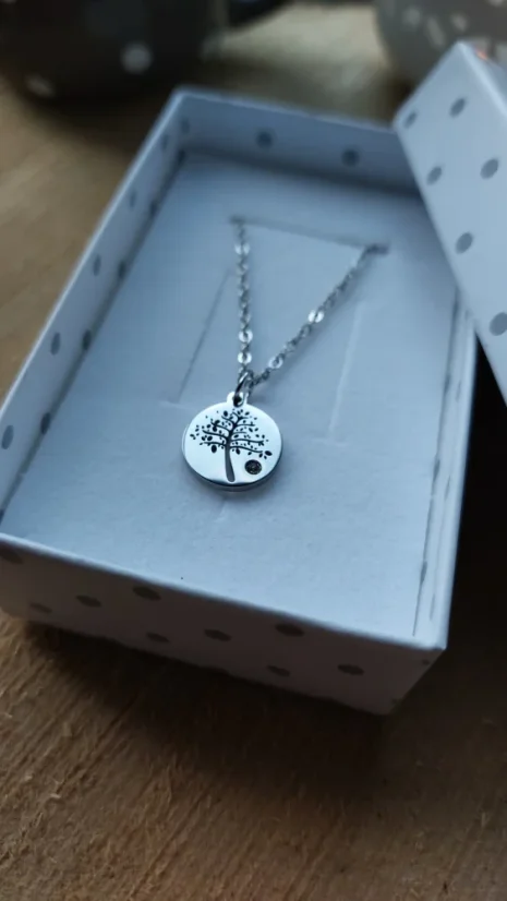 Řetízek z chirurgické oceli se stromem života | Symbol síly a klidu